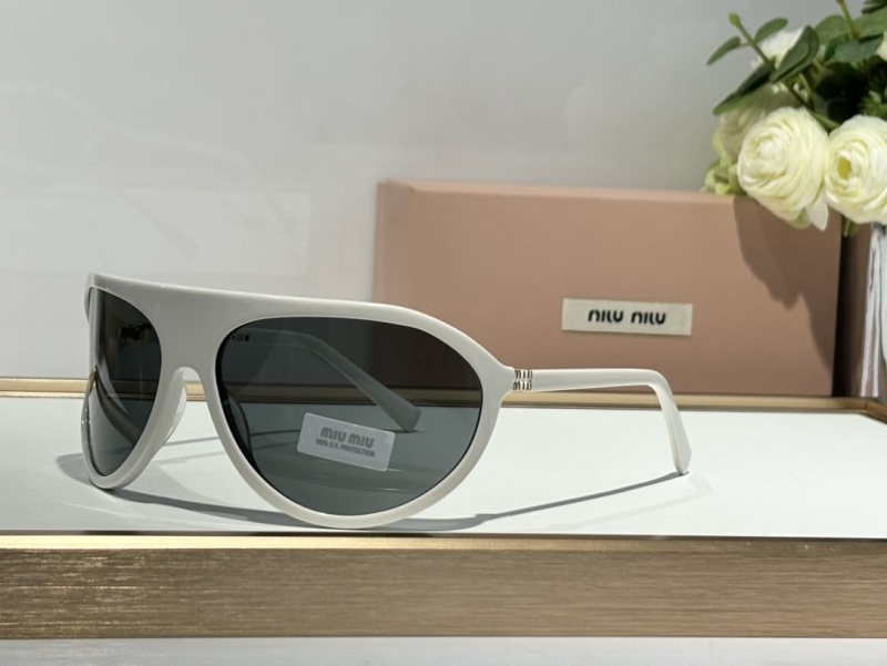 MIU MIU